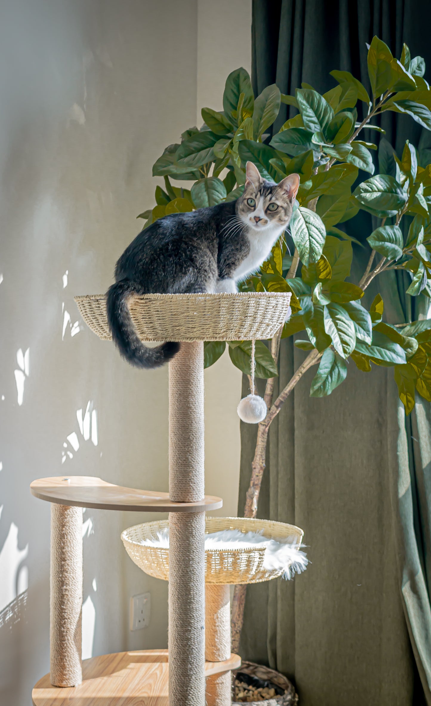 Wicker Summer Cat Tree